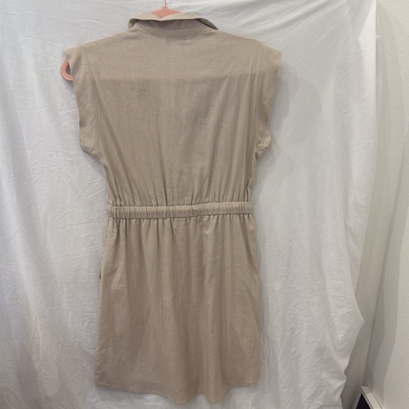 Gilli Dress Small khaki shirt dress with tie waist and pockets - Picture 4 of 4